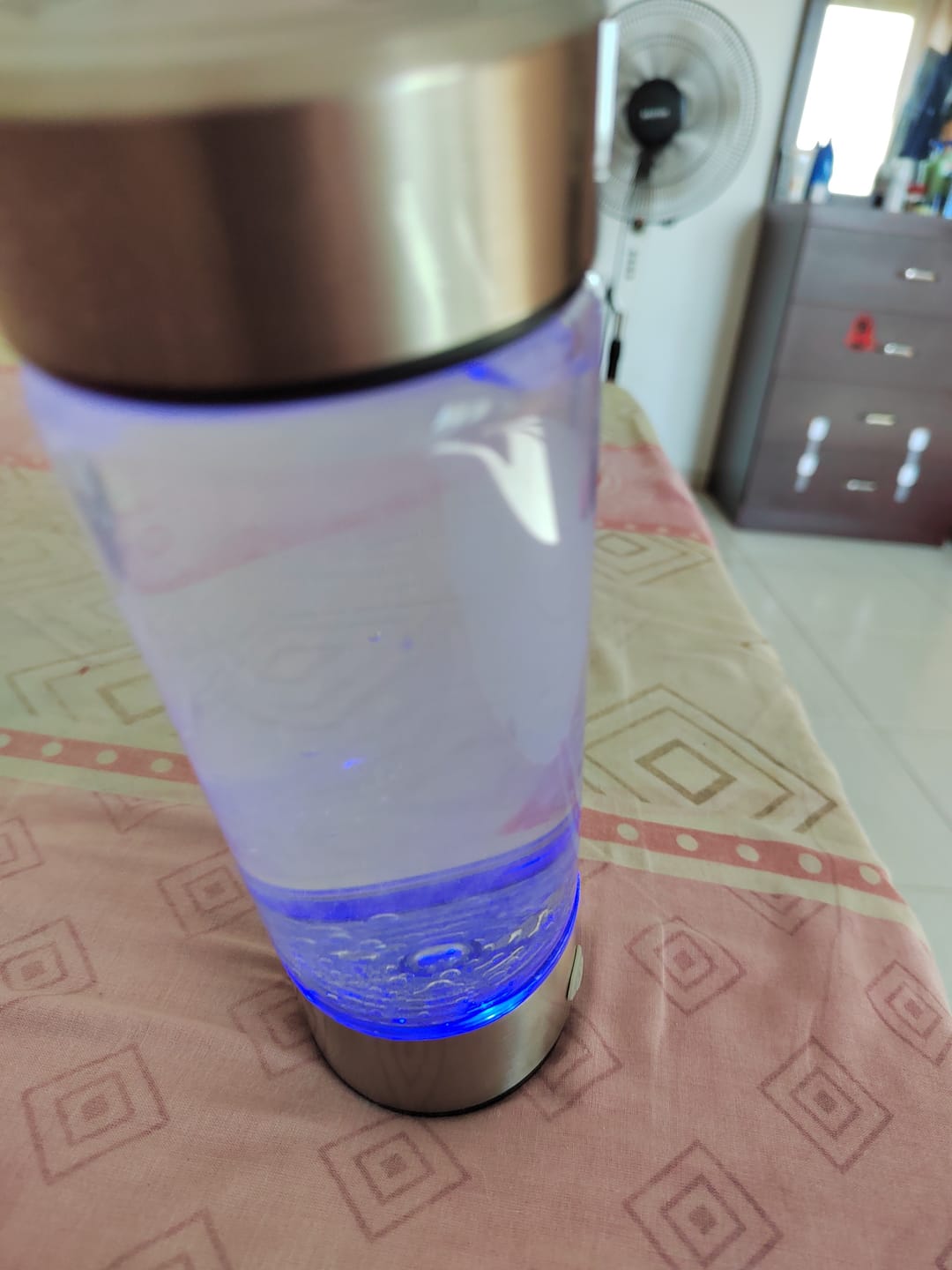Customer photo review of AlAras™- Hydrogen Water Bottle + Free Gift Box