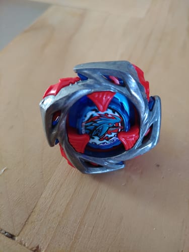 Customer photo review of [Pre-Order] Takara Tomy Beyblade X UX-11 Impact Drake 9-60LR Starter