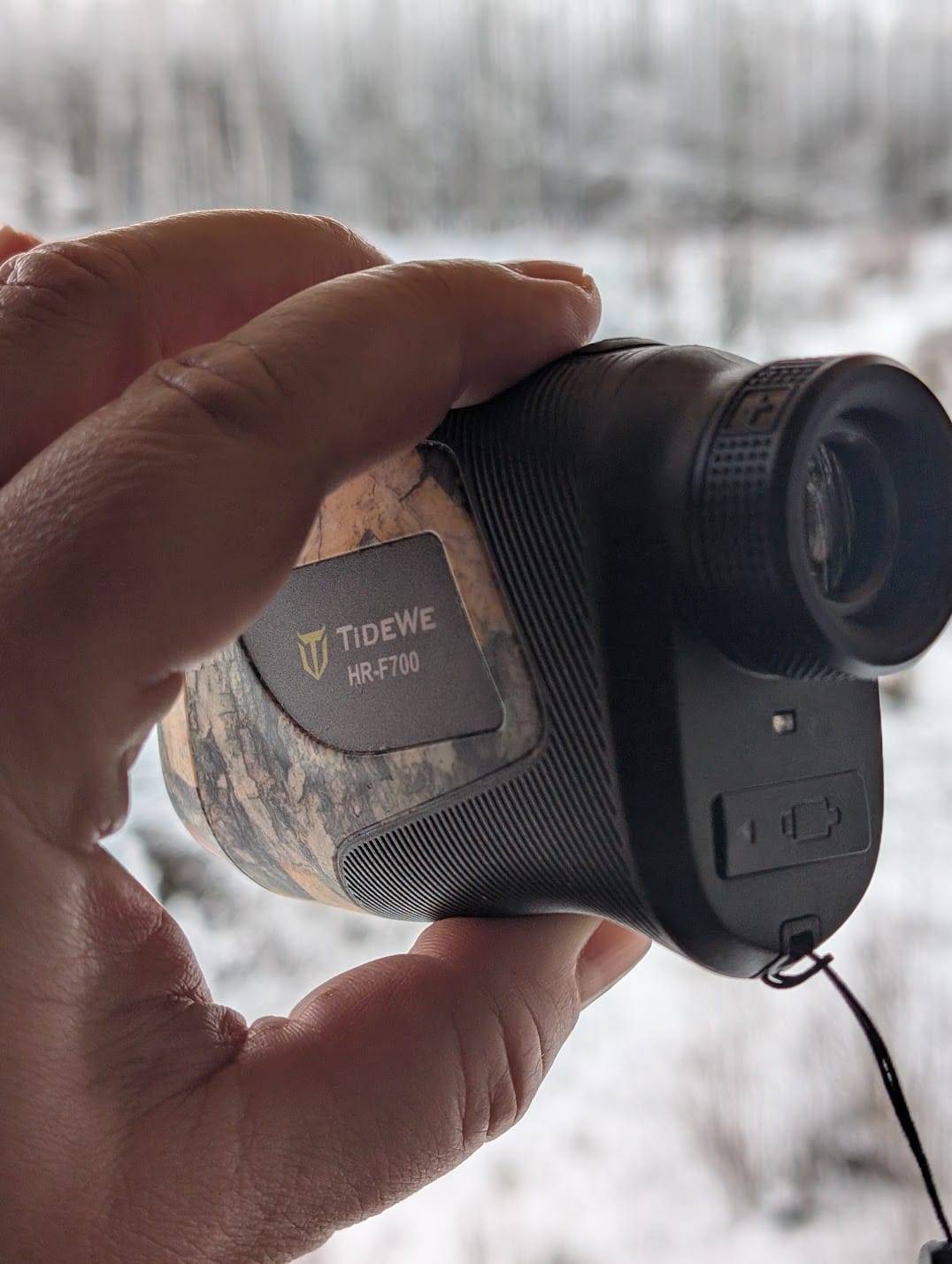 Customer photo review of TideWe Camo Deer Hunting Rangefinder 700/1000Y Laser Range Finder