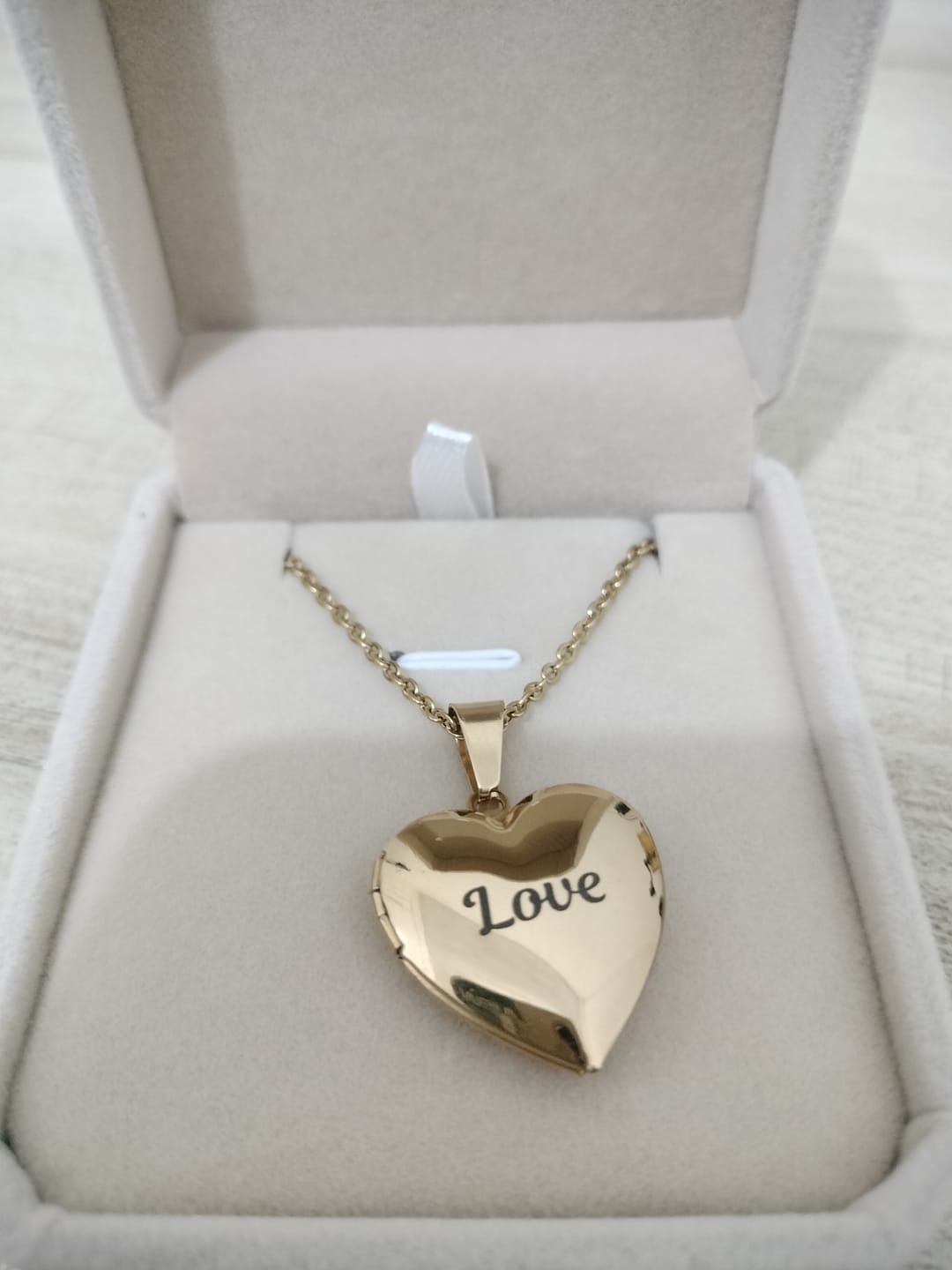 Customer photo review of Printave™ Personalized Heart Locket Necklace