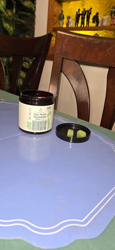 Customer photo review of Sea Moss 16-In-1 Gummies