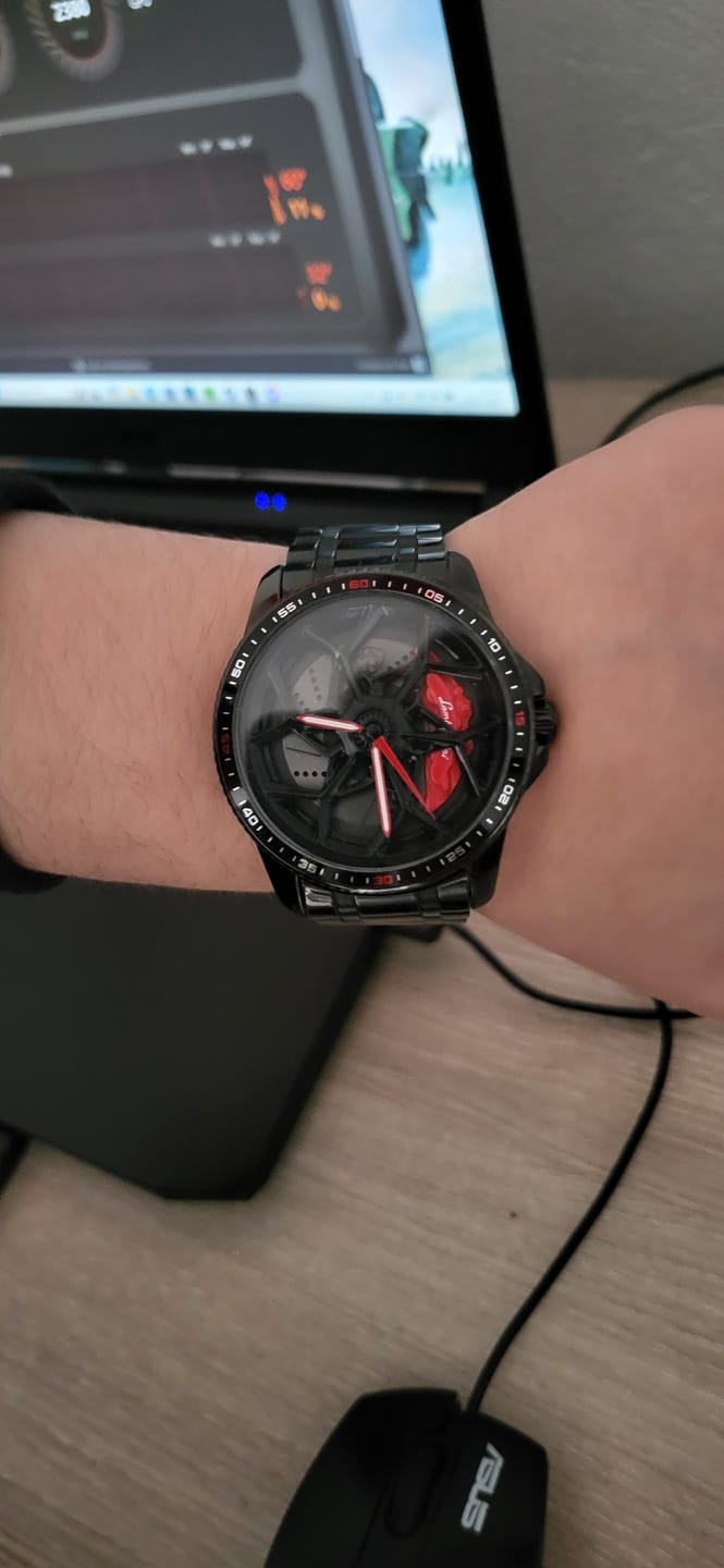 Customer photo review of Italian Bull Aventador