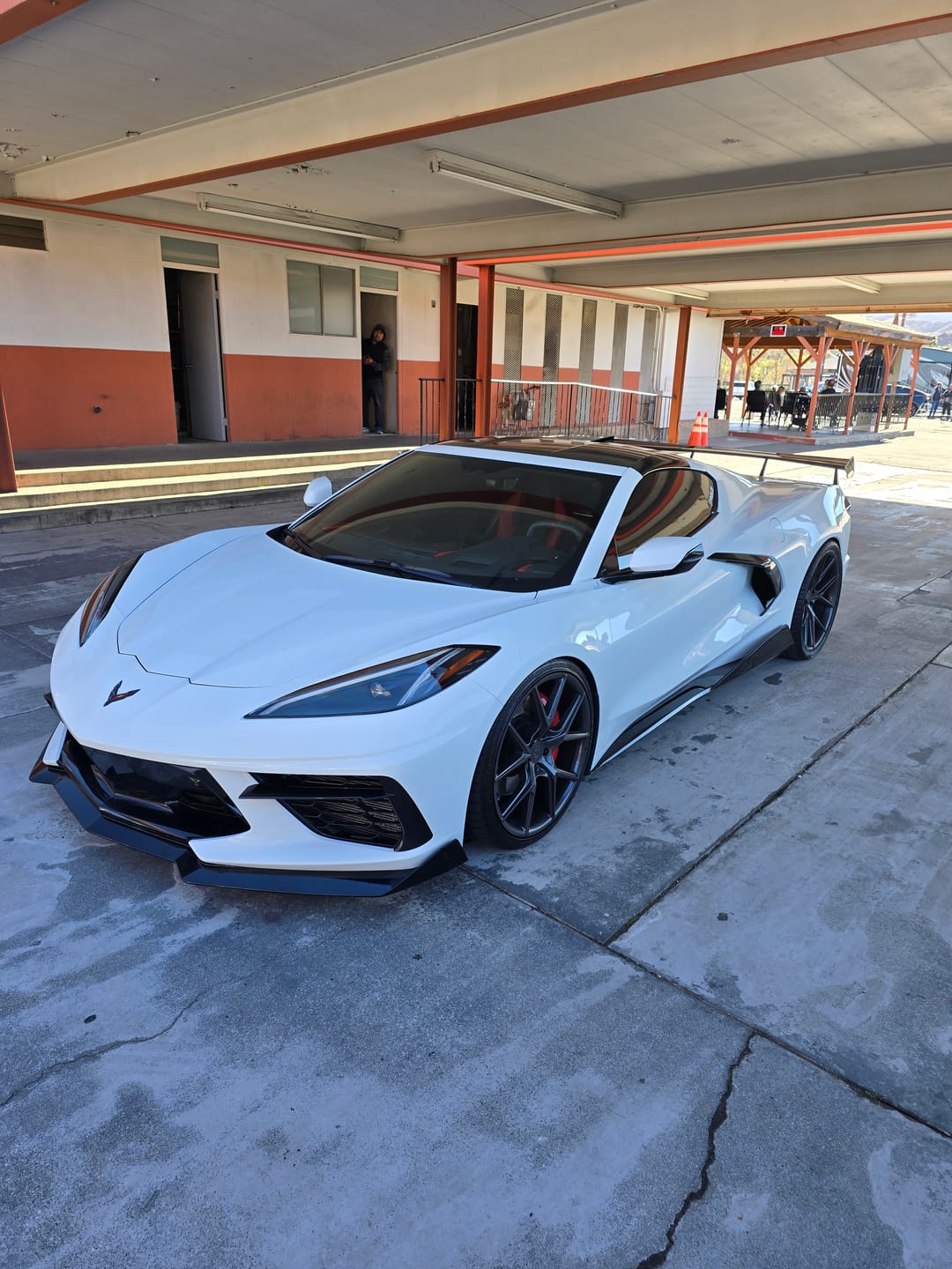 Customer photo review of Corvette C8 5VM Front Splitter (2-Piece Version) & Side Skirts