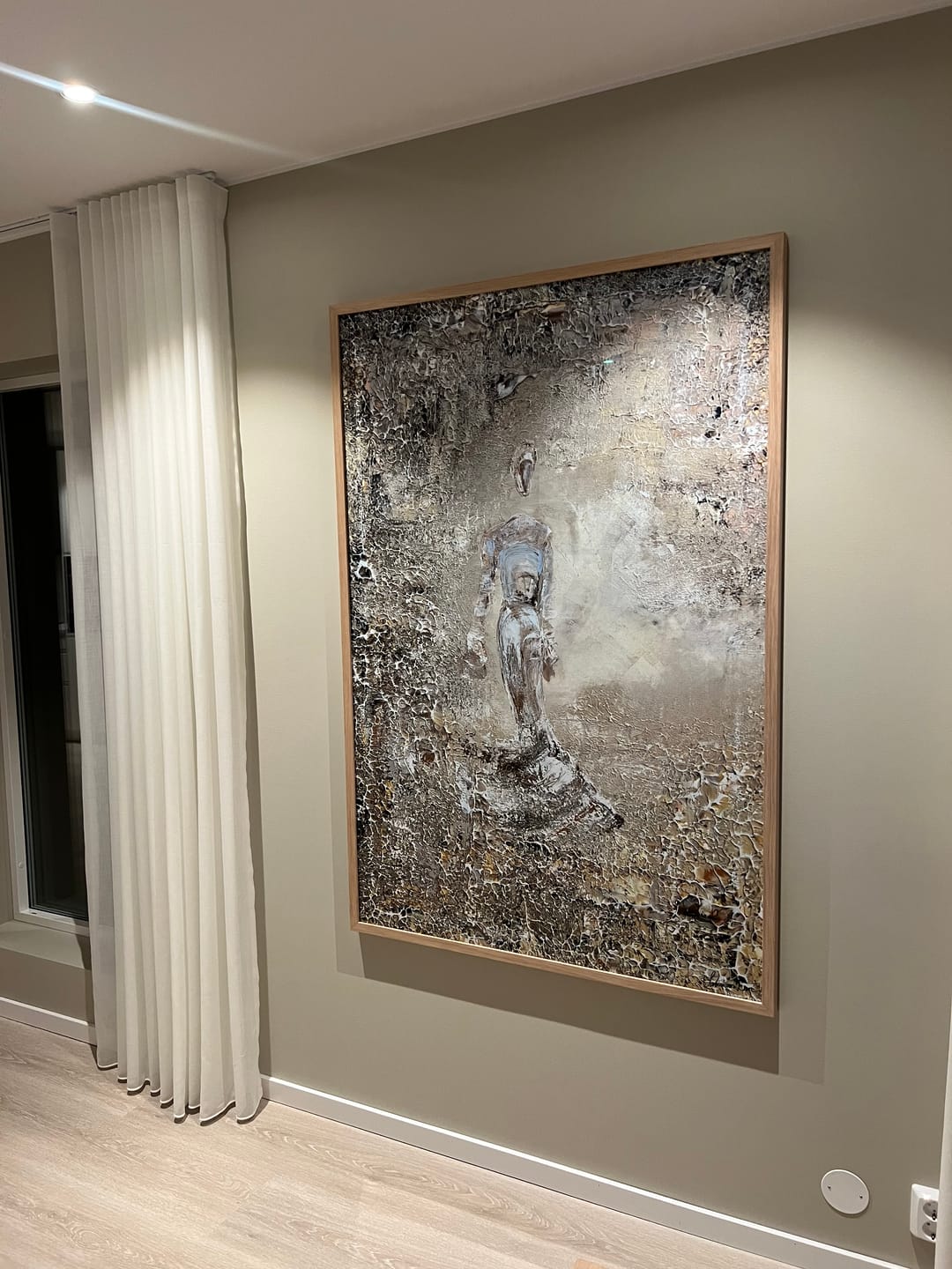 Customer photo review of Silhouette in Sand print extended