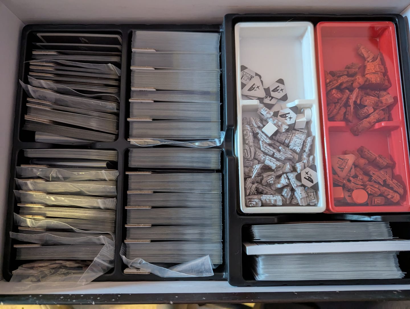 Customer photo review of Clear Matte Tarot Card Sleeves