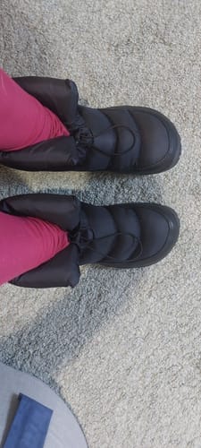 Customer photo review of Vaistoa Hellä | Winter Barefoot Shoes