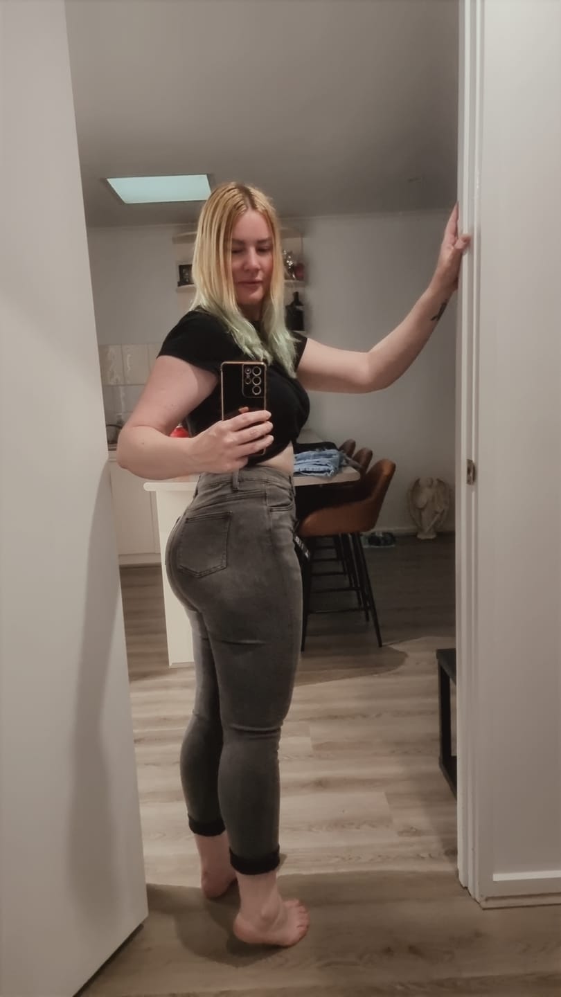 Customer photo review of Impact High Waisted Skinny Jeans - Grey