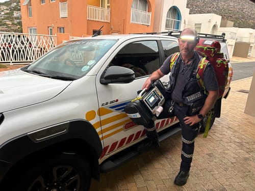 Customer photo review of Lumeo Pro 230° Headlamp