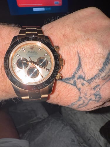 Customer photo review of Rolex Daytona Rose Gold Swiss Made Clone 116505/1