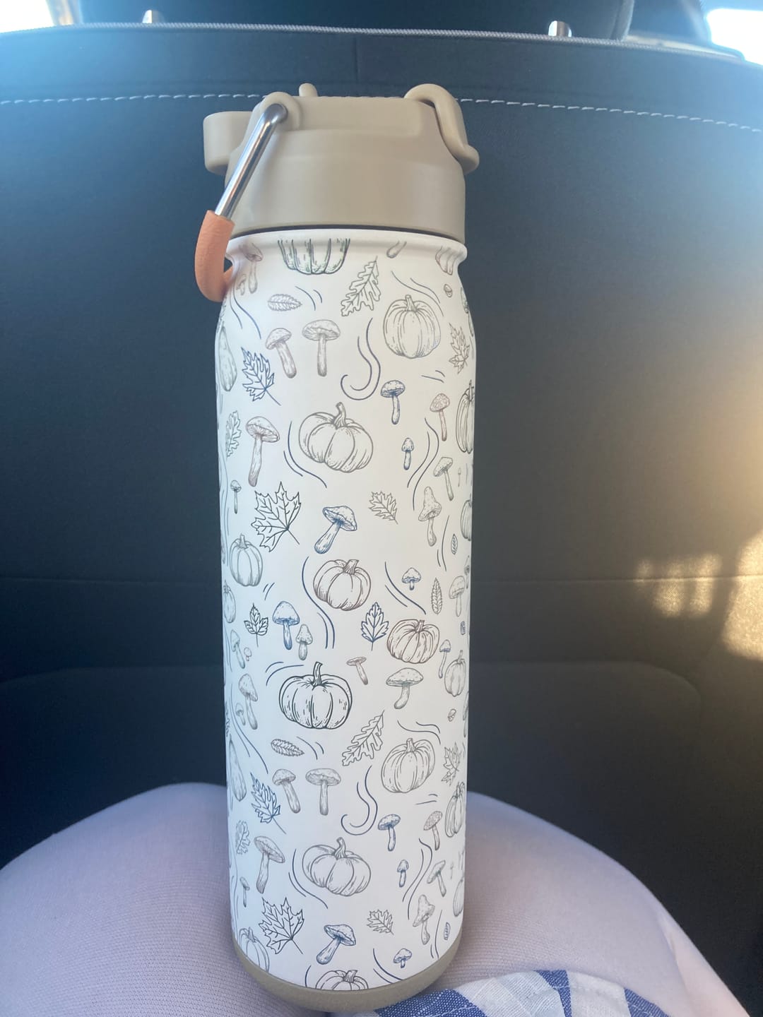 Customer photo review of Hydro X Bottle 24oz