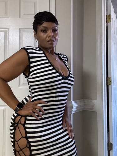 Customer photo review of Liv Stripe V Neck Maxi Dress