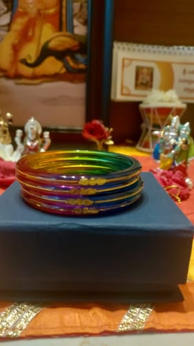 Customer photo review of A Colorful Set for Every Occasion!" - 916 22k Hallmark (Multicolour)