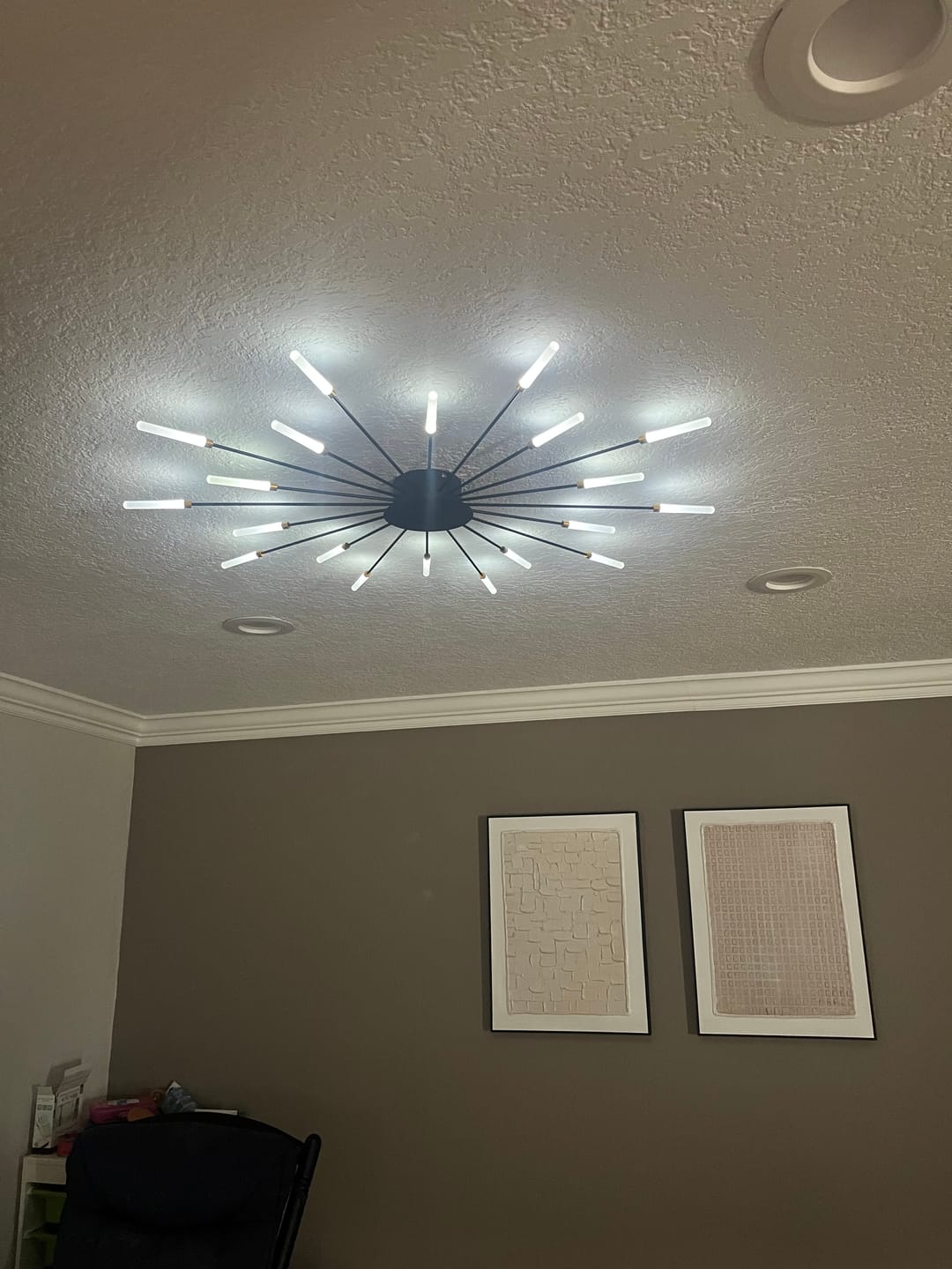 Customer photo review of WOMO Firework Starburst Flush Mount Ceiling Light-WM1000