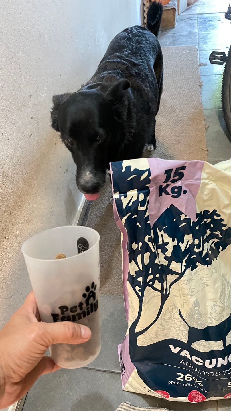 Customer photo review of Vaso Medidor PetFamily