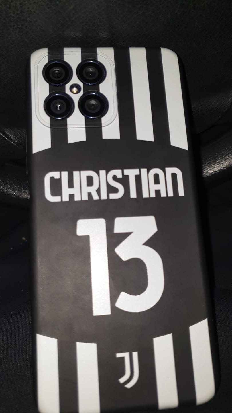 Customer photo review of JUVENTUS - COVER PERSONALIZZABILE
