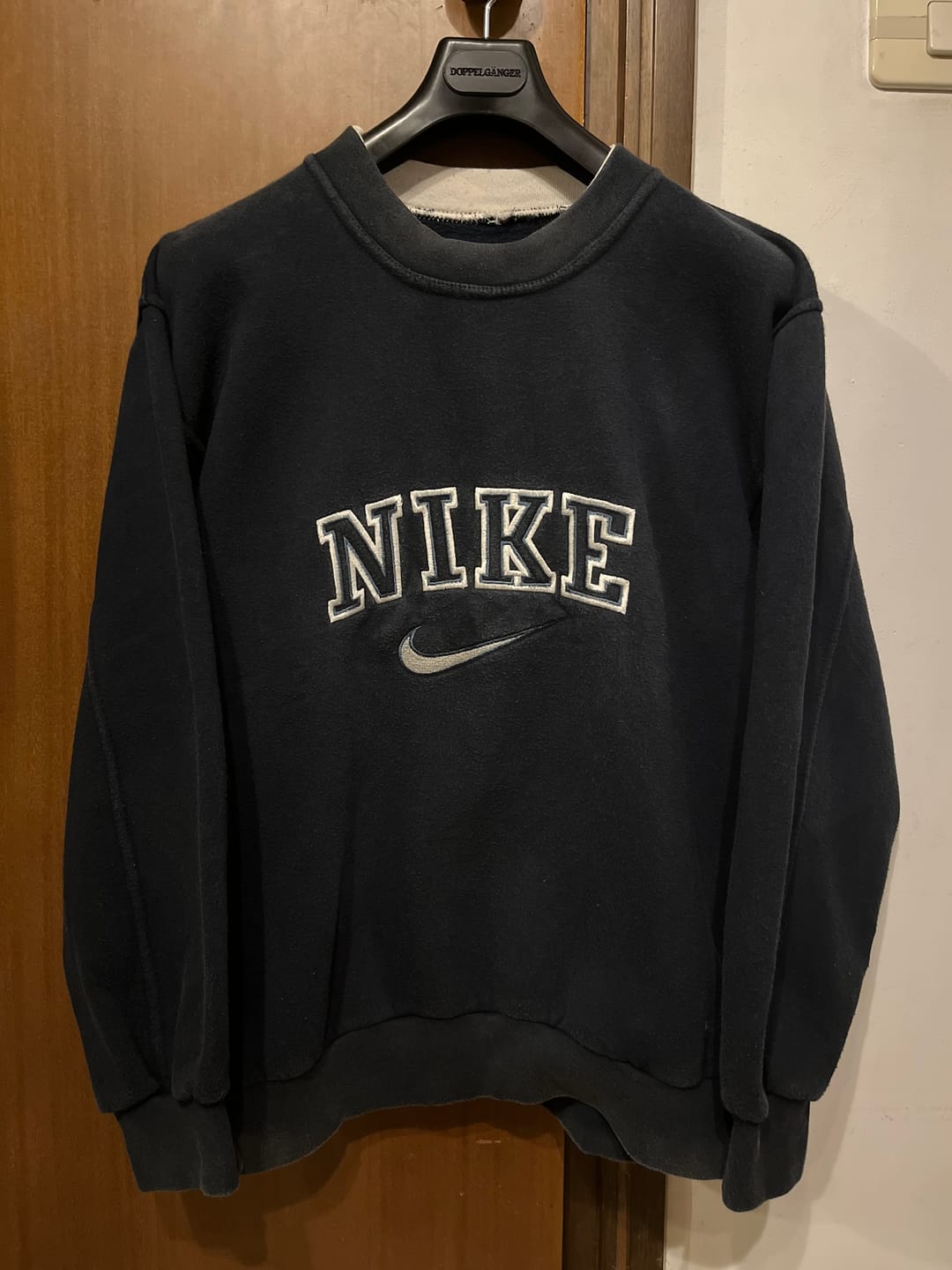 Customer photo review of [INTROVABILE] 90s Felpa Nike Spellout Vintage [M]