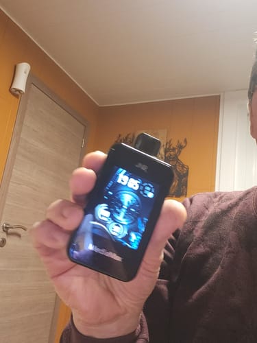 Customer photo review of JNR - MediaMax - 40K - Puff / Vape Jetable - 2% nicotine - Smart connect