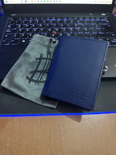 Customer photo review of Cartera Tijuana Azul Rey