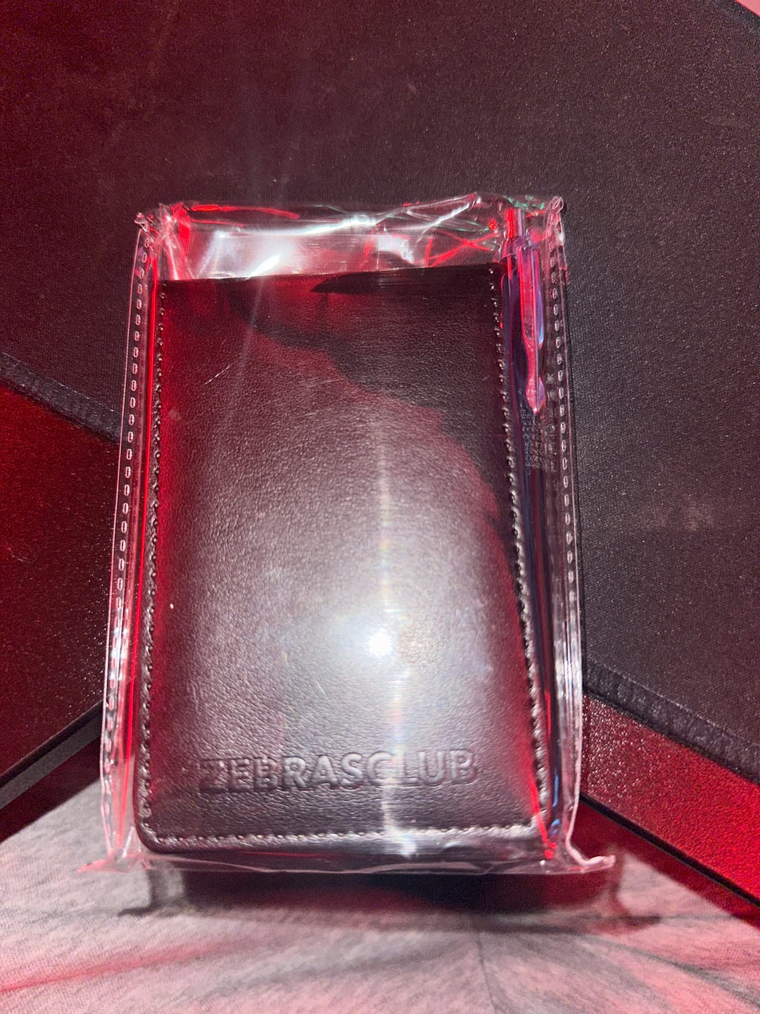 Customer photo review of REFEREE RIOT PAD
