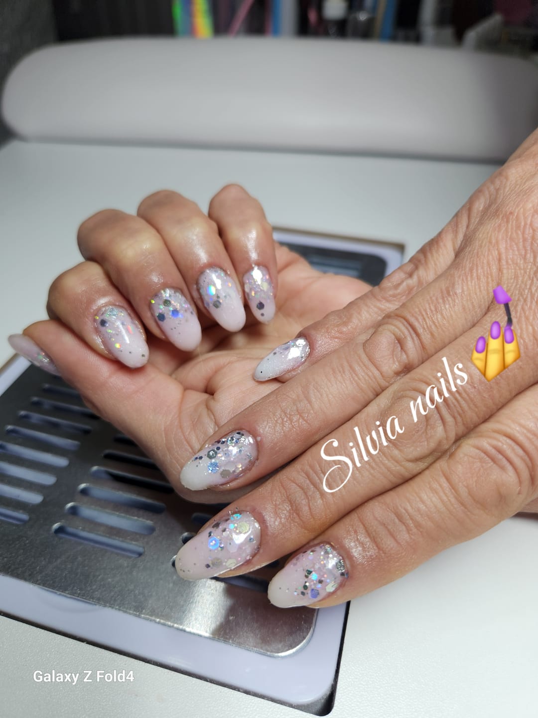 Customer photo review of Semilac 390 Spark of Bare Love UV Gel Polish 7ml