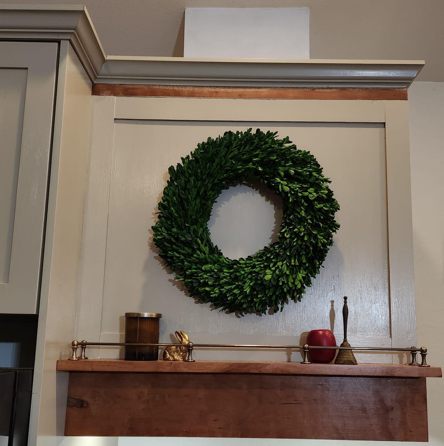 Customer photo review of Classic Aged Brass Gallery Shelf Rail