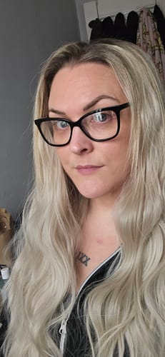 Customer photo review of The Loose Wave HD Fibre 24" Lace U Part Wig