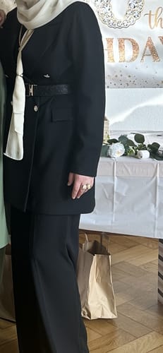 Customer photo review of Anzug