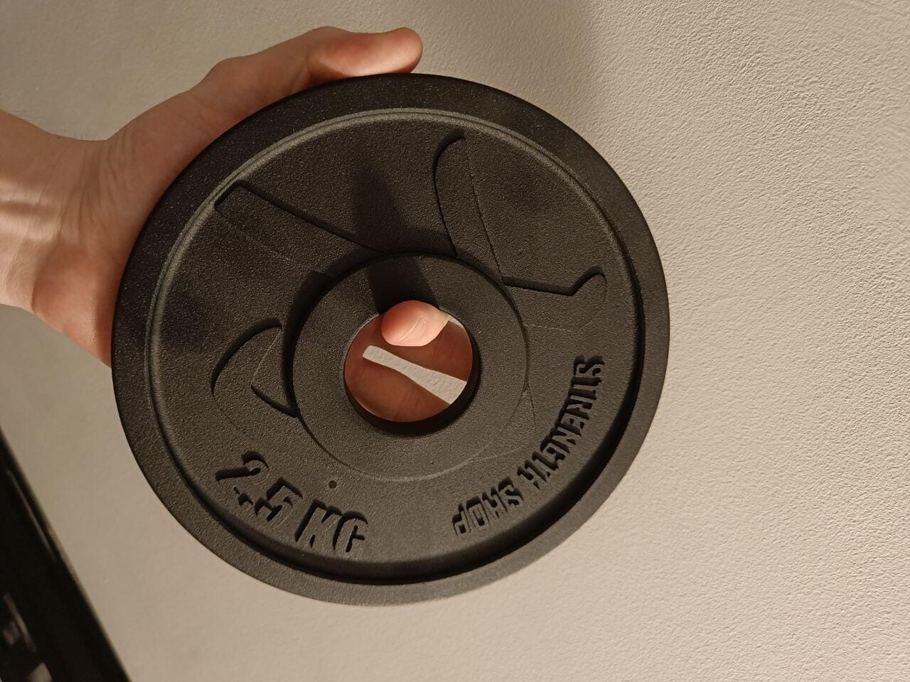 Customer photo review of Deep Dish Cast Iron Plates, 1.25kg-20kg