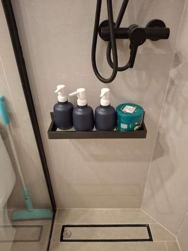 Customer photo review of Repisa de Baño Moderna Color Grafito 40 Cm