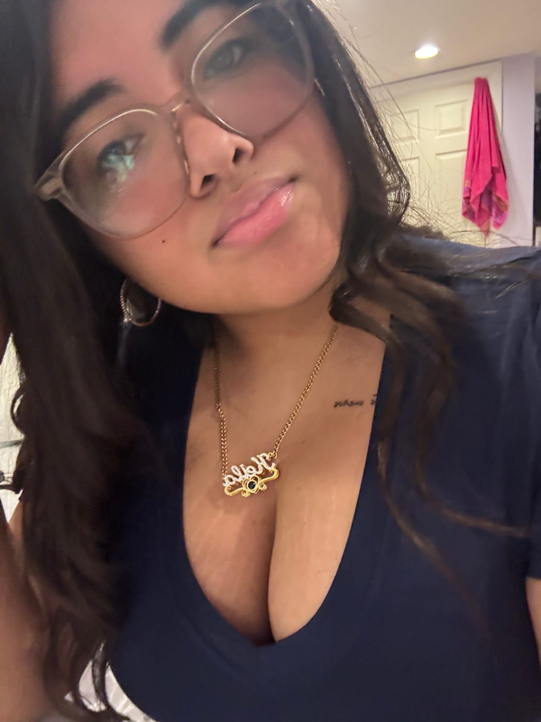 Customer photo review of Double Plated Iced Heart Photo Name Necklace w/ Cuban Chain
