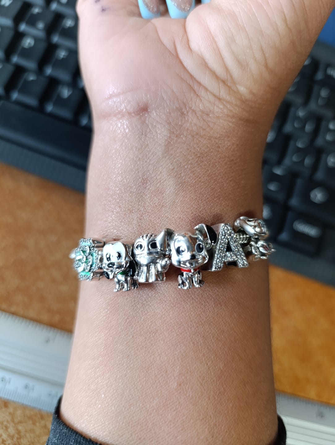 Customer photo review of Charm Letras del Alfabeto