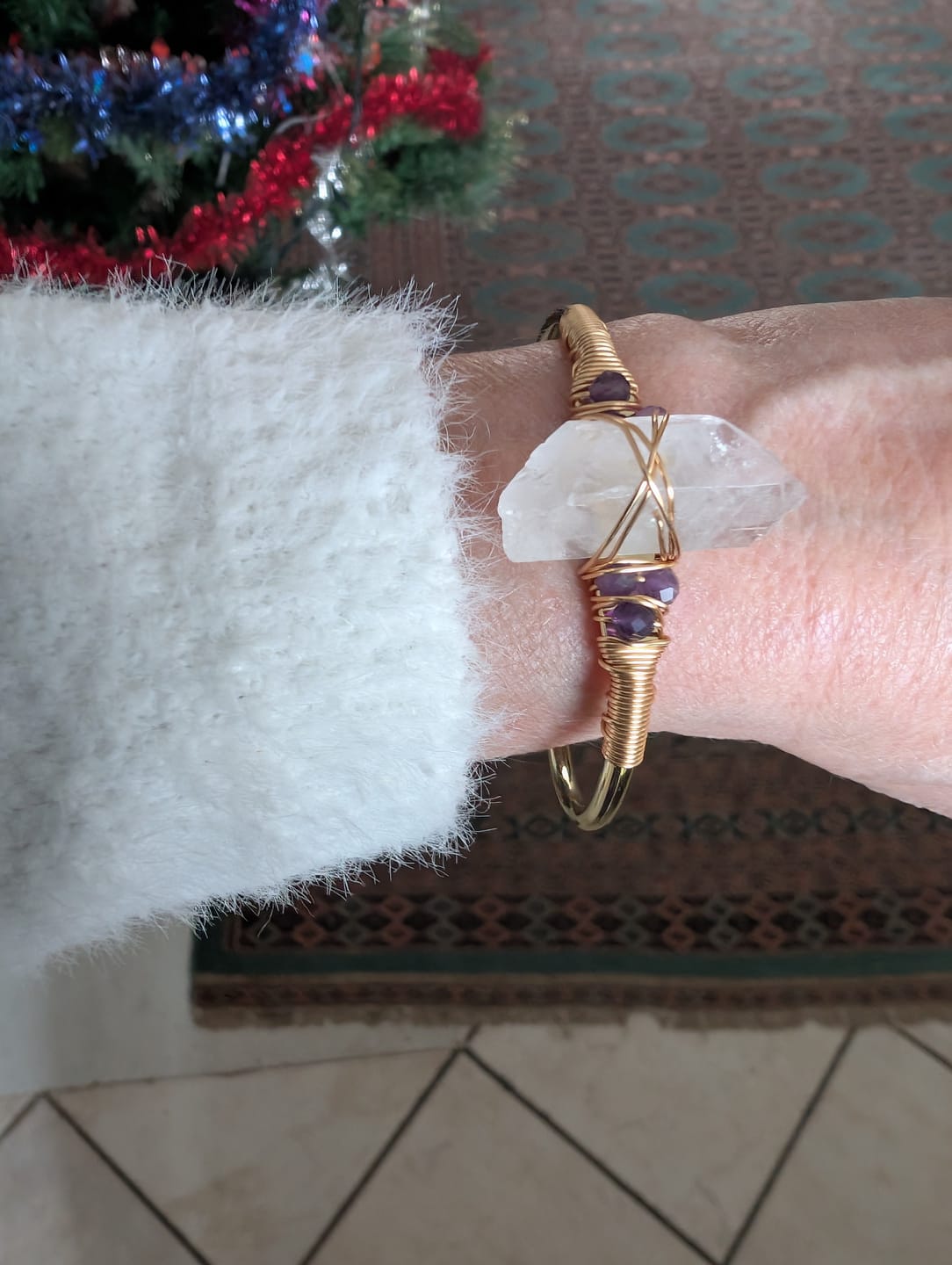 Customer photo review of Bracelet "Intuitive" - Cristal de roche et Améthyste