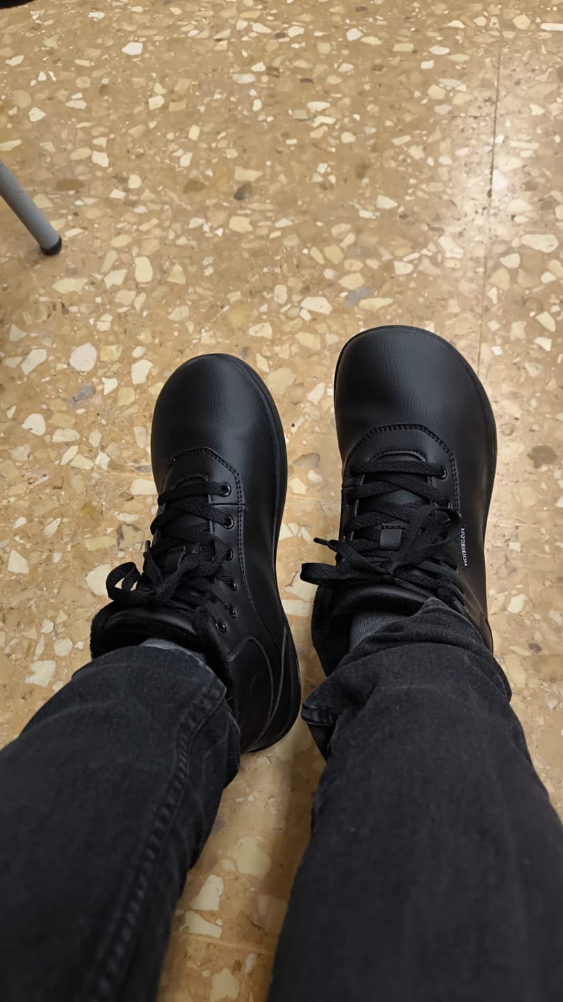Customer photo review of Spruce - Zapatos Barefoot De Invierno