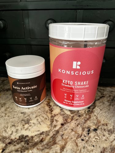 Customer photo review of Strawberry Cheesecake Keto Shake