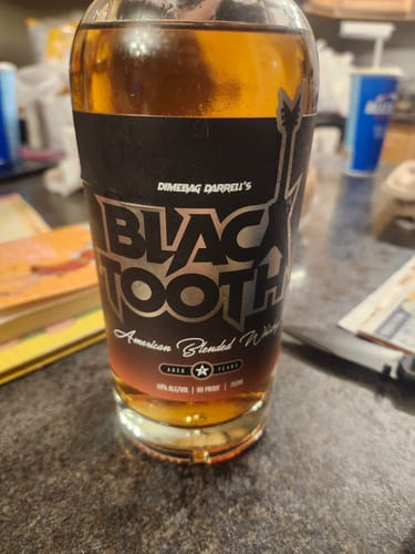 Customer photo review of BLACKTOOTH AMERICAN BLENDED WHISKEY (750mL)