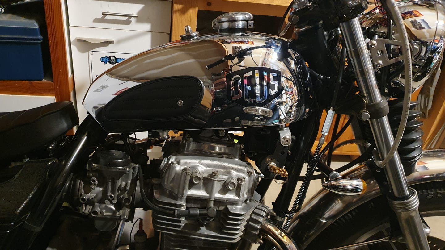 Customer photo review of tank pads mini leather classic stripes