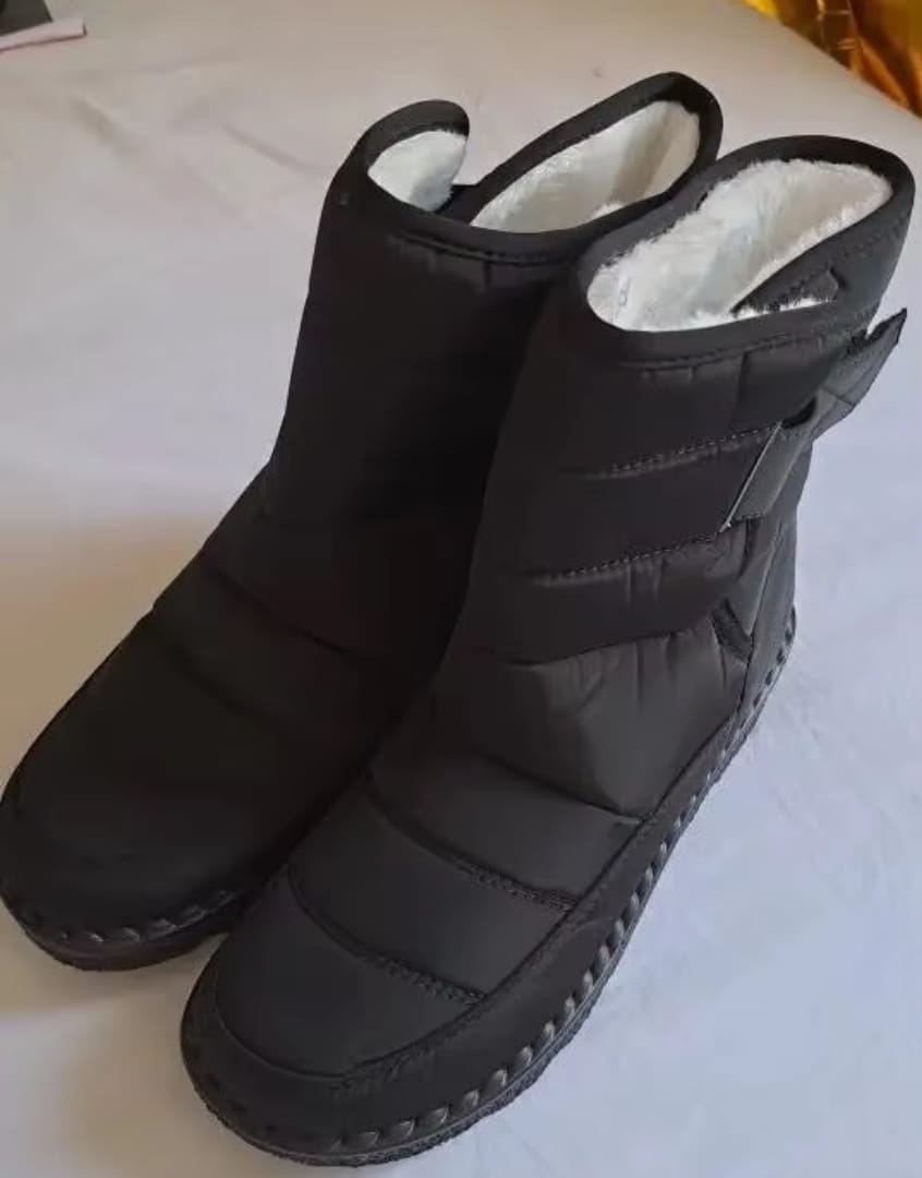 Customer photo review of Ultimate Schneestiefel | Warme, wasserdichte Schneestiefel