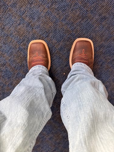 Customer photo review of Men’s Brown Bull Shoulder Leather Boots With Rusty White Shaft