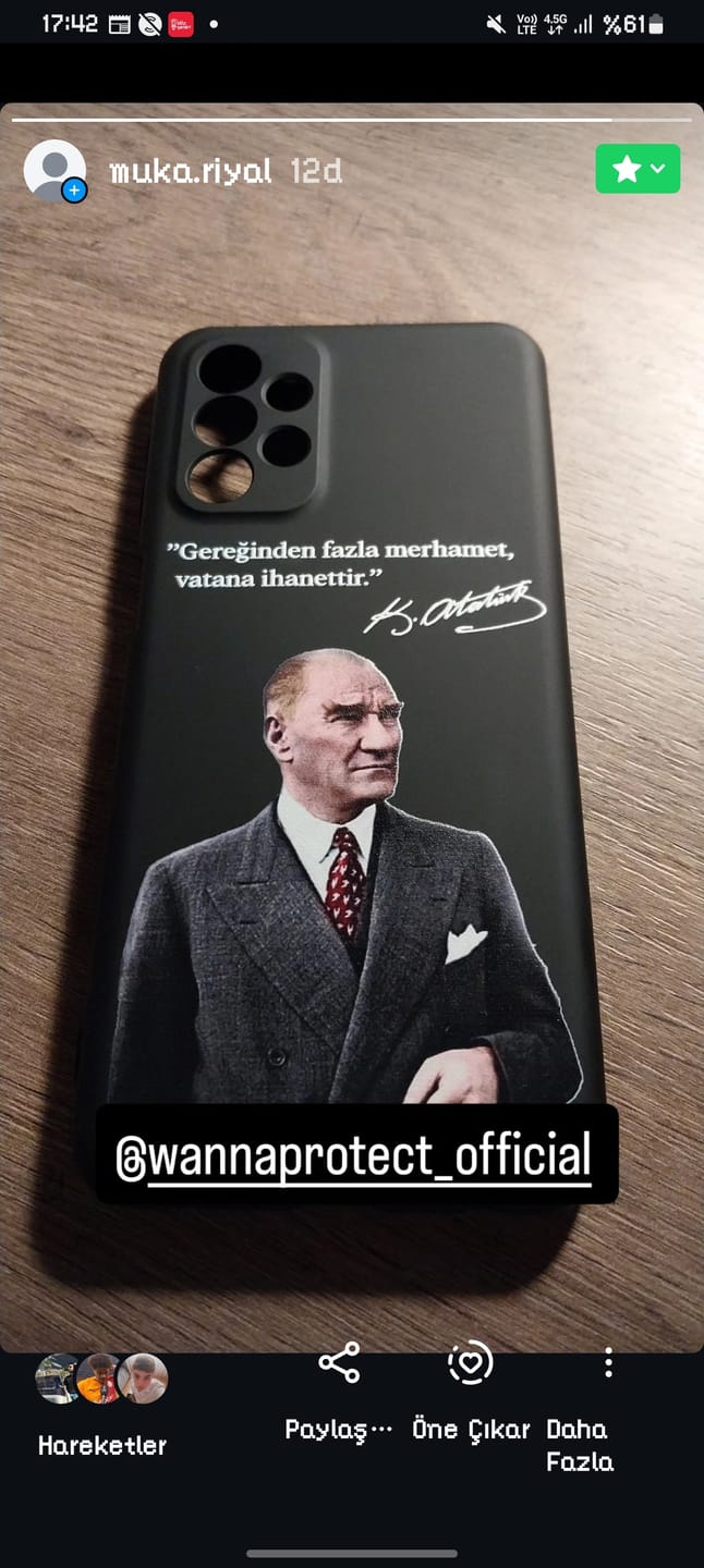 Customer photo review of "Atatürk" Lansman Kılıf