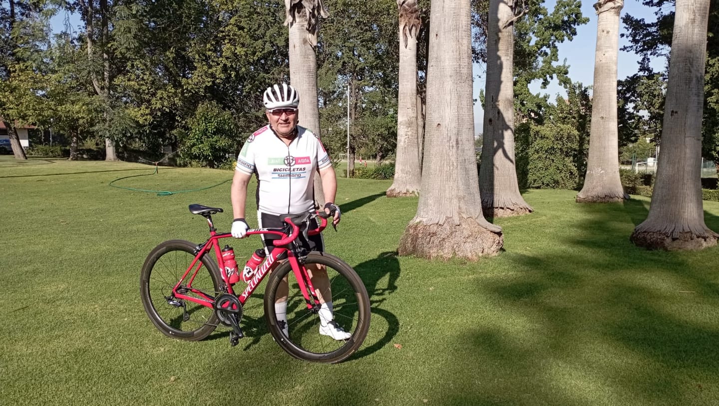 Customer photo review of Guantes cortos de ciclismo 2039 LAMEDA