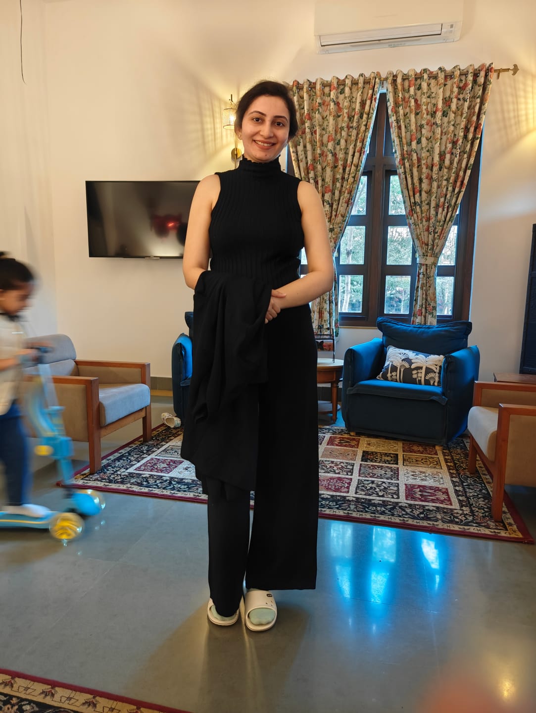 Customer photo review of Aubrey Luxe Winter Coord Set with Cape