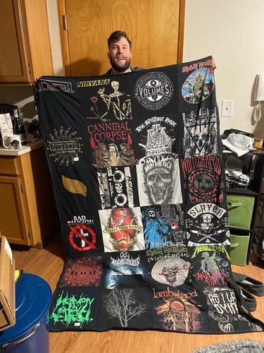Customer photo review of Classic T-Shirt Blanket