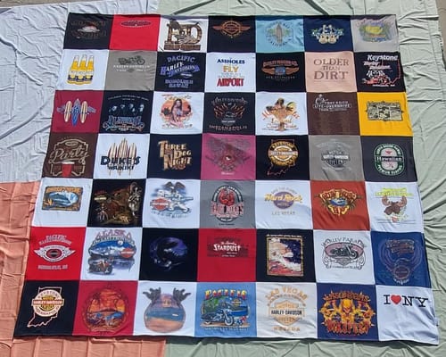 Customer photo review of Classic T-Shirt Blanket