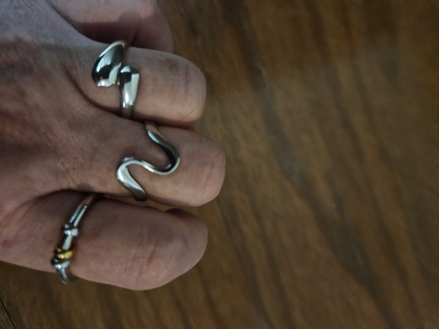 Customer photo review of Anillo Con Tres Argollas