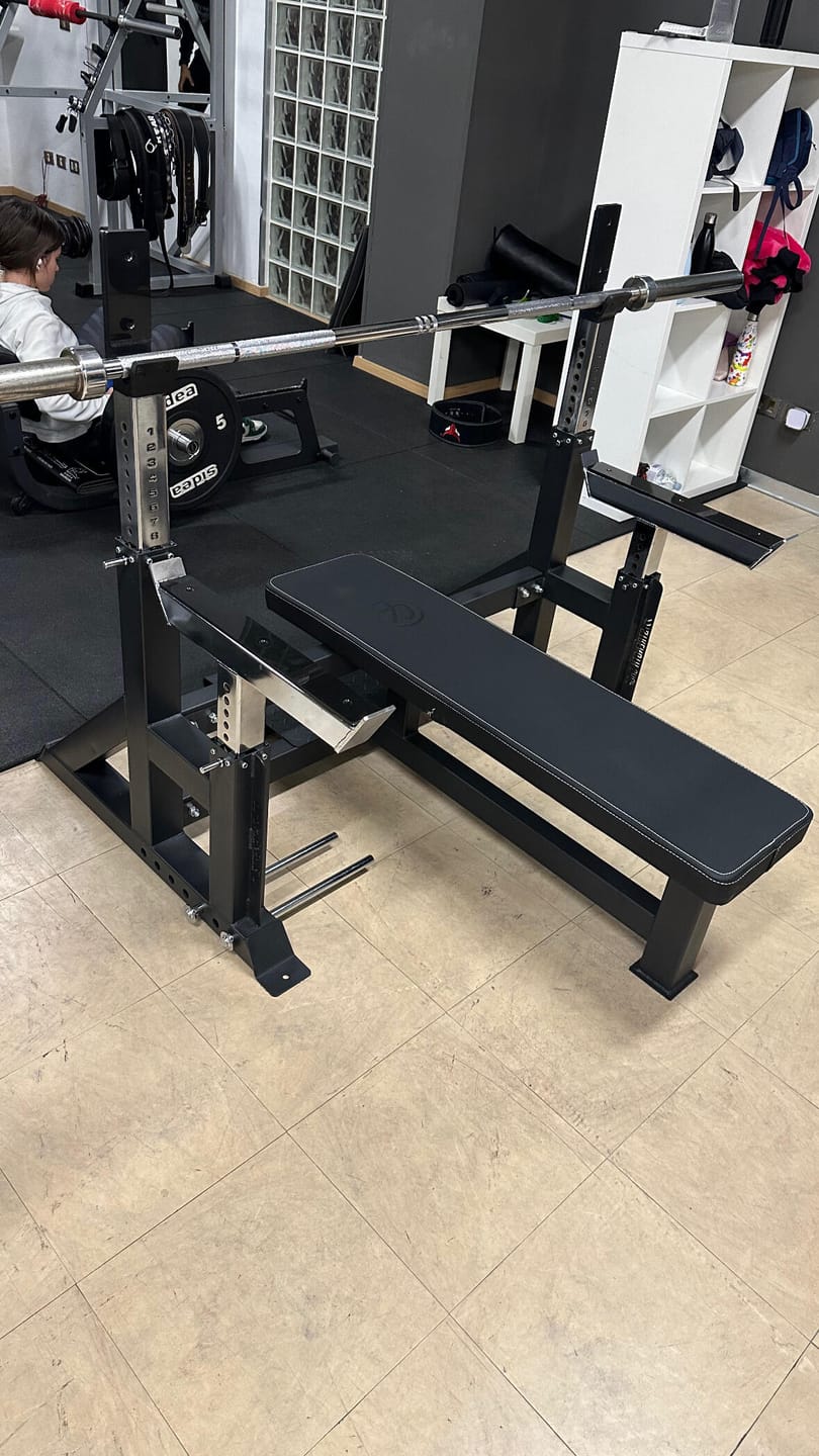 Customer photo review of Deluxe Competition Style Bench