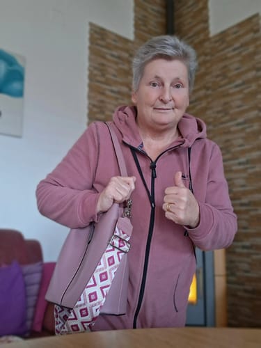 Customer photo review of GIOVANNAL - ROSA ANTICO