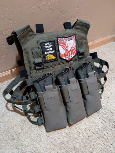 Customer photo review of AK47 Single Magazine Pouch (Closed Top) GRIDLOK