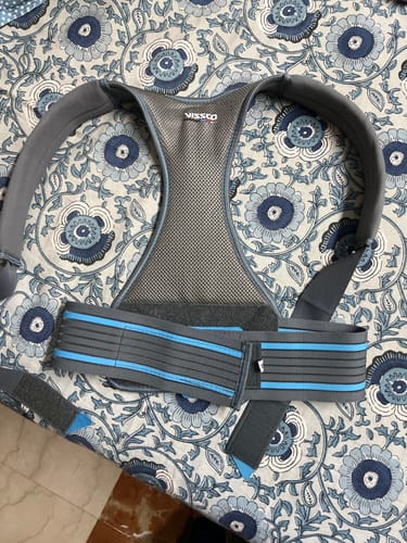 Customer photo review of Posture Aid (Moderate Support) | Ideal Aid to Correct Posture & Relieves Pain (Grey)
