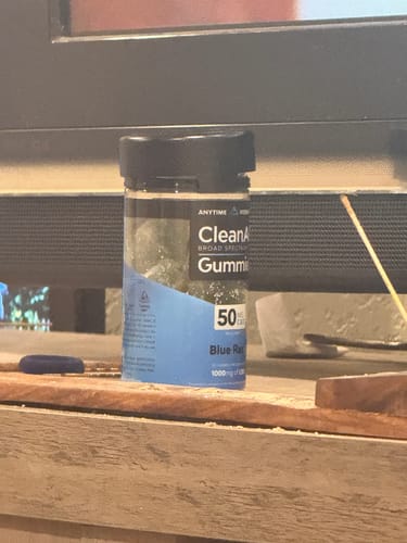 Customer photo review of CBD Gummies - Blue Razz - Broad Spectrum