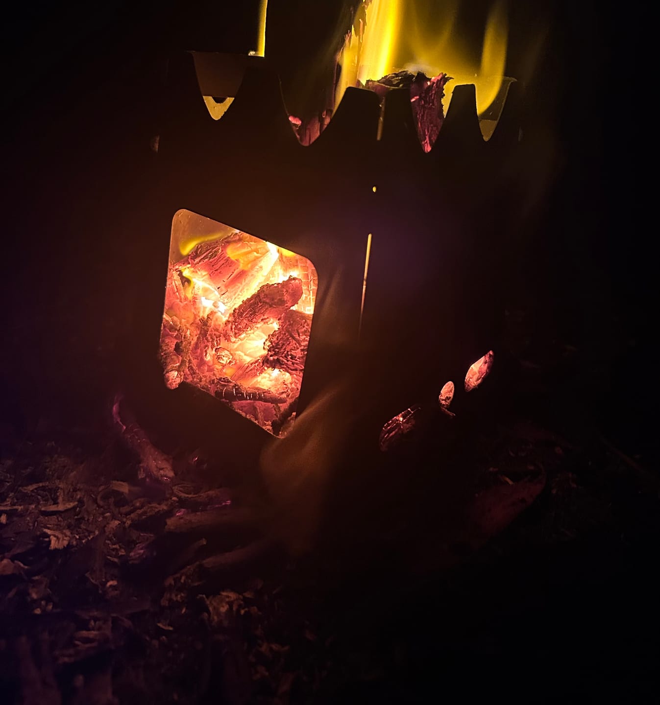 Customer photo review of Titanium Flatpack Twig Stove